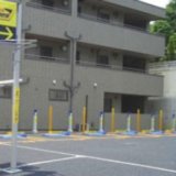 鶴川駅周辺の条件付き無料駐車場や安い時間貸し駐車場
